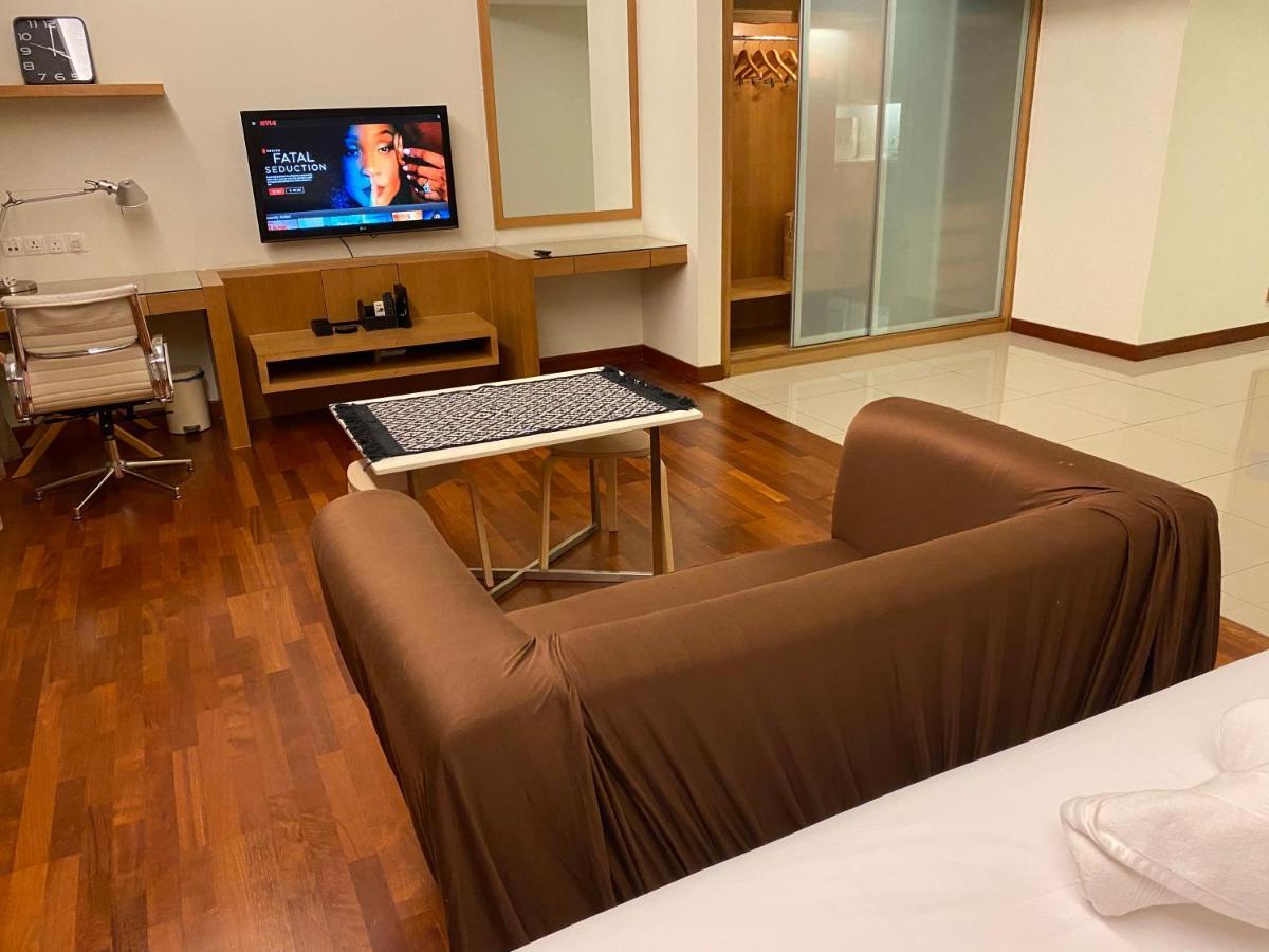 Klcc By Switzhome